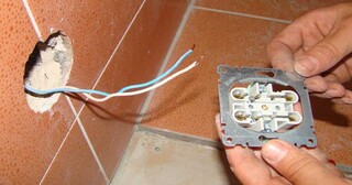 Замена розеток в Архангельске в октябре