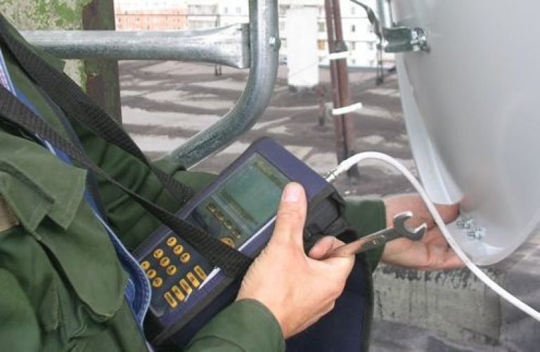 Установка спутниковой антенны в Архангельске в октябре